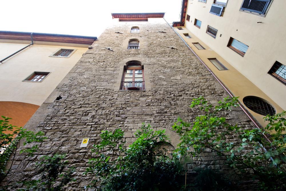 شقة Ponte Vecchio Tower فلورنس المظهر الخارجي الصورة